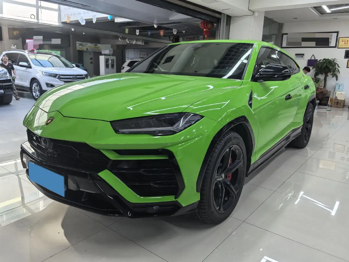 2018 Lamborghini Urus 4.0T 650HP V8 8AT