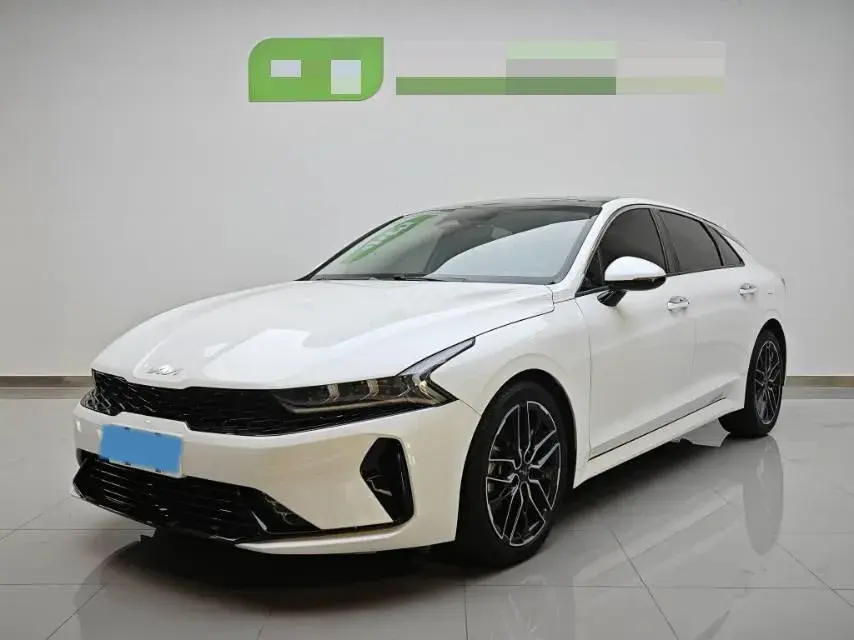2021 Kia K5 2.0T 240HP L4 8AT