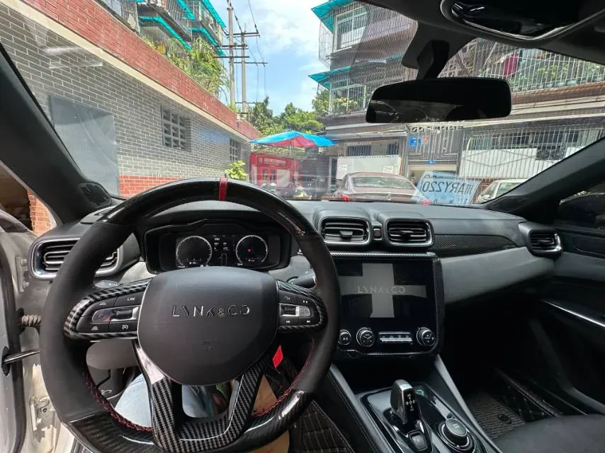 2021 LYNK&CO 03 New Energy 1.5T 180HP L3 7DCT PHEV 9.4KWH,autocango,china used car exporter,china ev exporter,chinese used car exporter,chinese used ev exporter