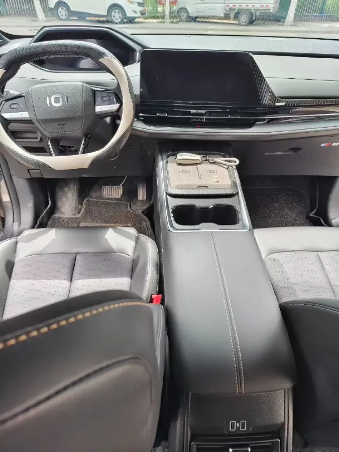 2025 ChangAn QiYuan Q05 Classic 1.5L 98HP L4 E-CVT PHEV 18.4KWH,autocango,china used car exporter,china ev exporter,chinese used car exporter,chinese used ev exporter