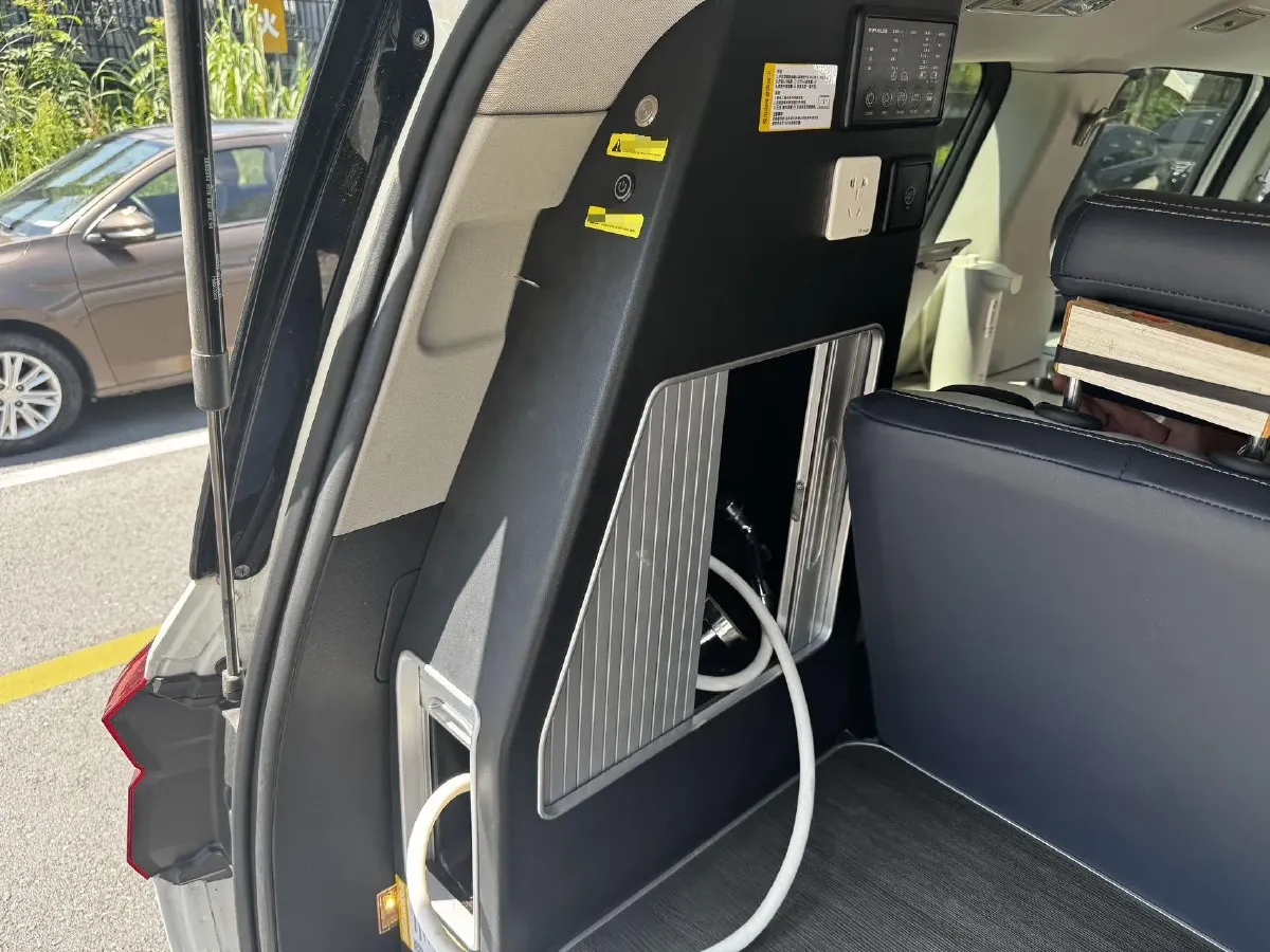 2021 MAXUS G20 RV 2.0T 224HP L4 8AT,autocango,china used car exporter,china ev exporter,chinese used car exporter,chinese used ev exporter