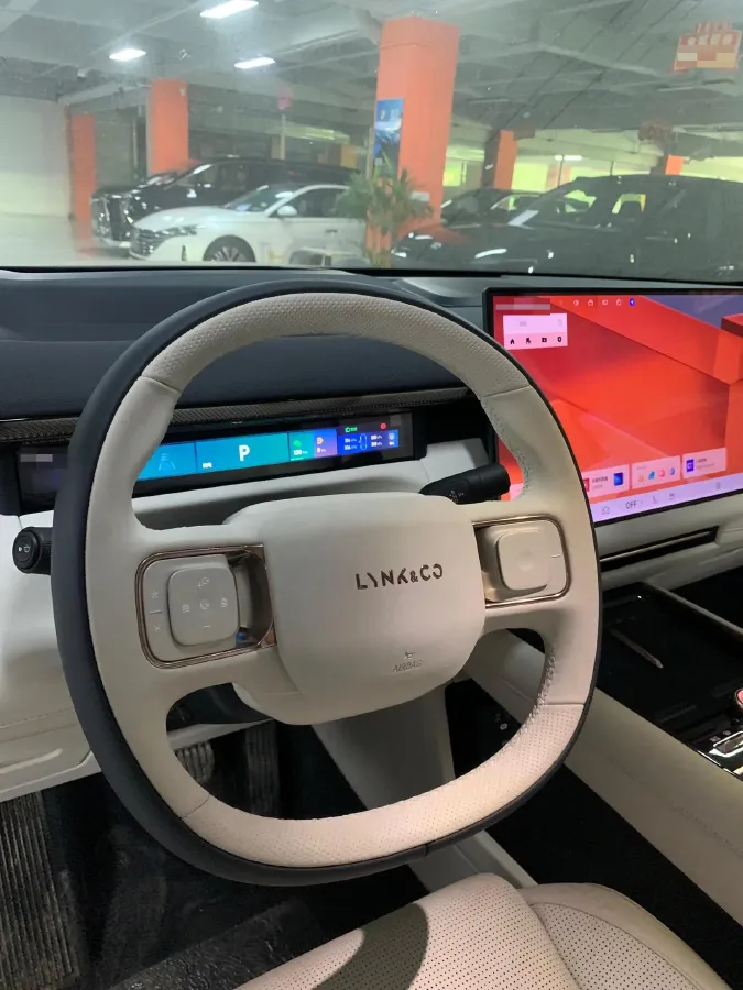 2025 LYNK&CO 900 2.0T 254HP L4 3DHT PHEV,autocango,china used car exporter,china ev exporter,chinese used car exporter,chinese used ev exporter