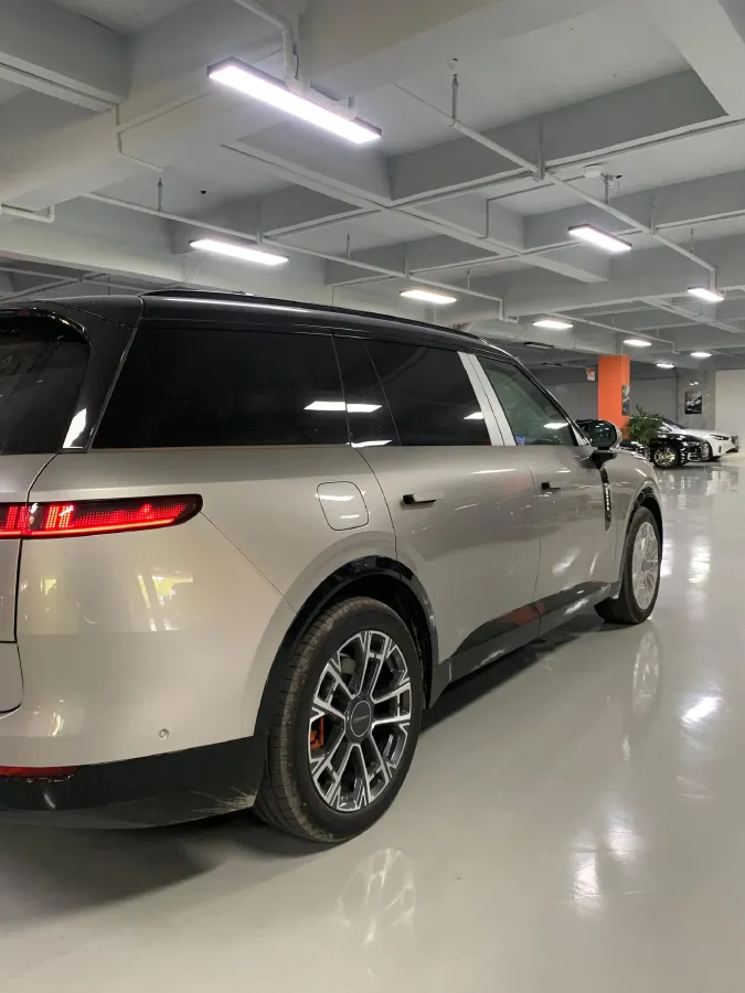 2025 LYNK&CO 900 2.0T 254HP L4 3DHT PHEV,autocango,china used car exporter,china ev exporter,chinese used car exporter,chinese used ev exporter
