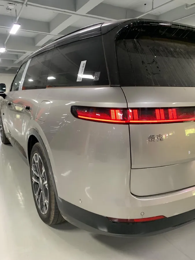 2025 LYNK&CO 900 2.0T 254HP L4 3DHT PHEV,autocango,china used car exporter,china ev exporter,chinese used car exporter,chinese used ev exporter
