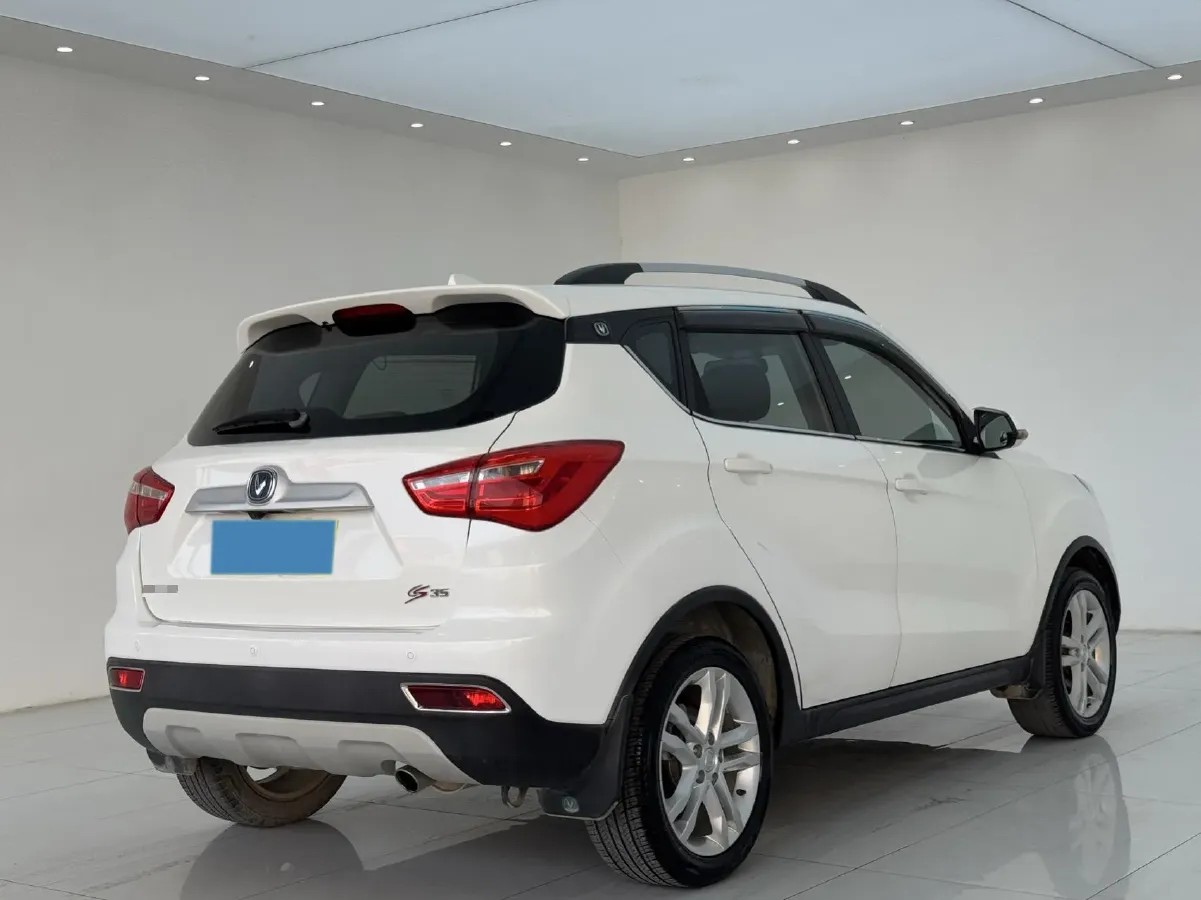 2017 ChangAn CS35 1.6L 125HP L4 4AT,autocango,china used car exporter,china ev exporter,chinese used car exporter,chinese used ev exporter