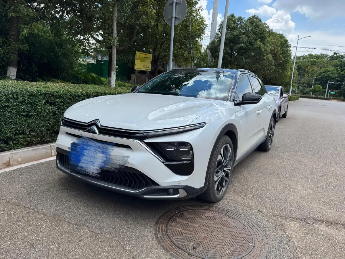 2023 Citroen C5 X 1.6T 175HP L4 8AT