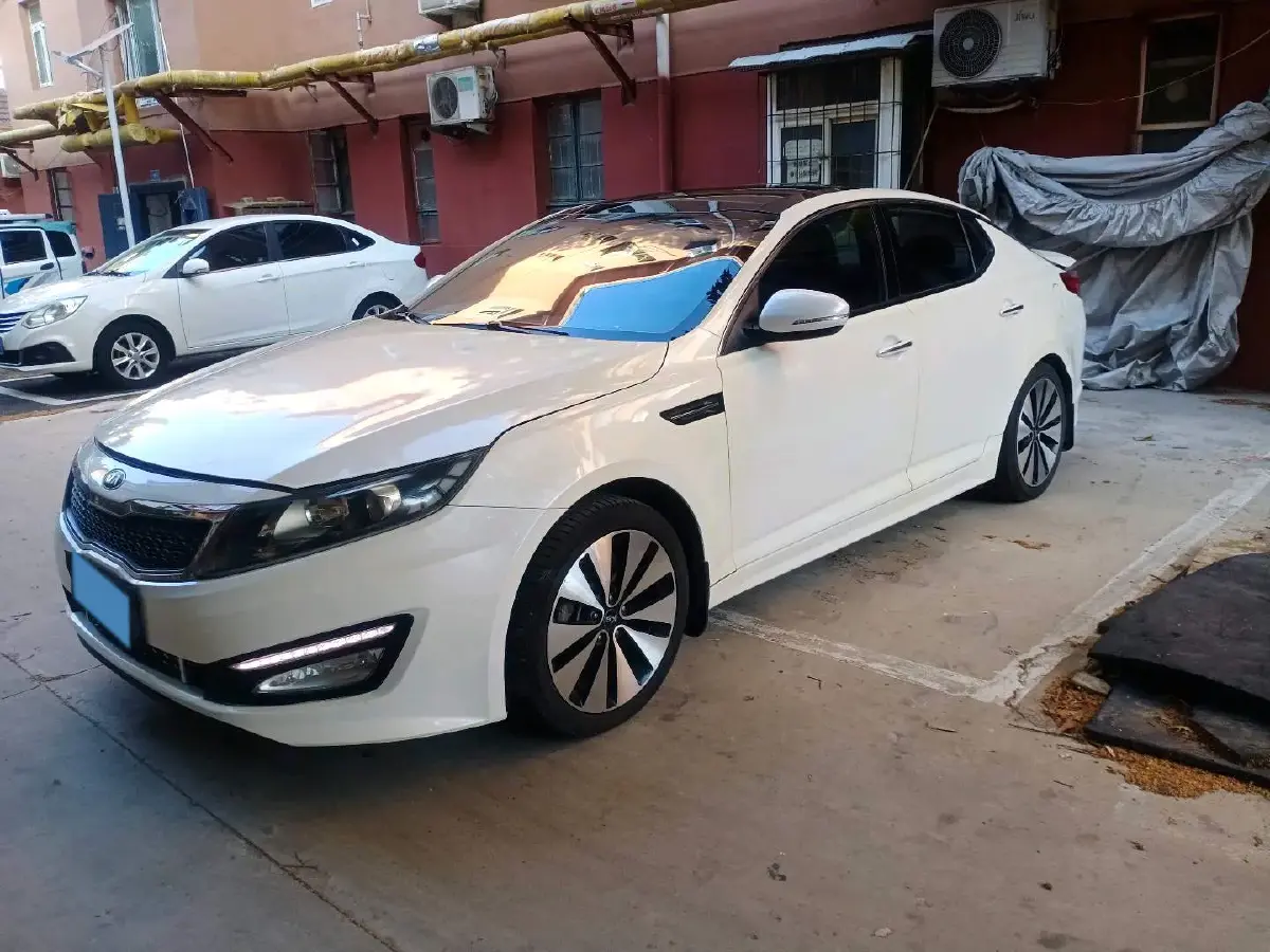 2016 Kia K5 1.6T 180HP L4 7DCT