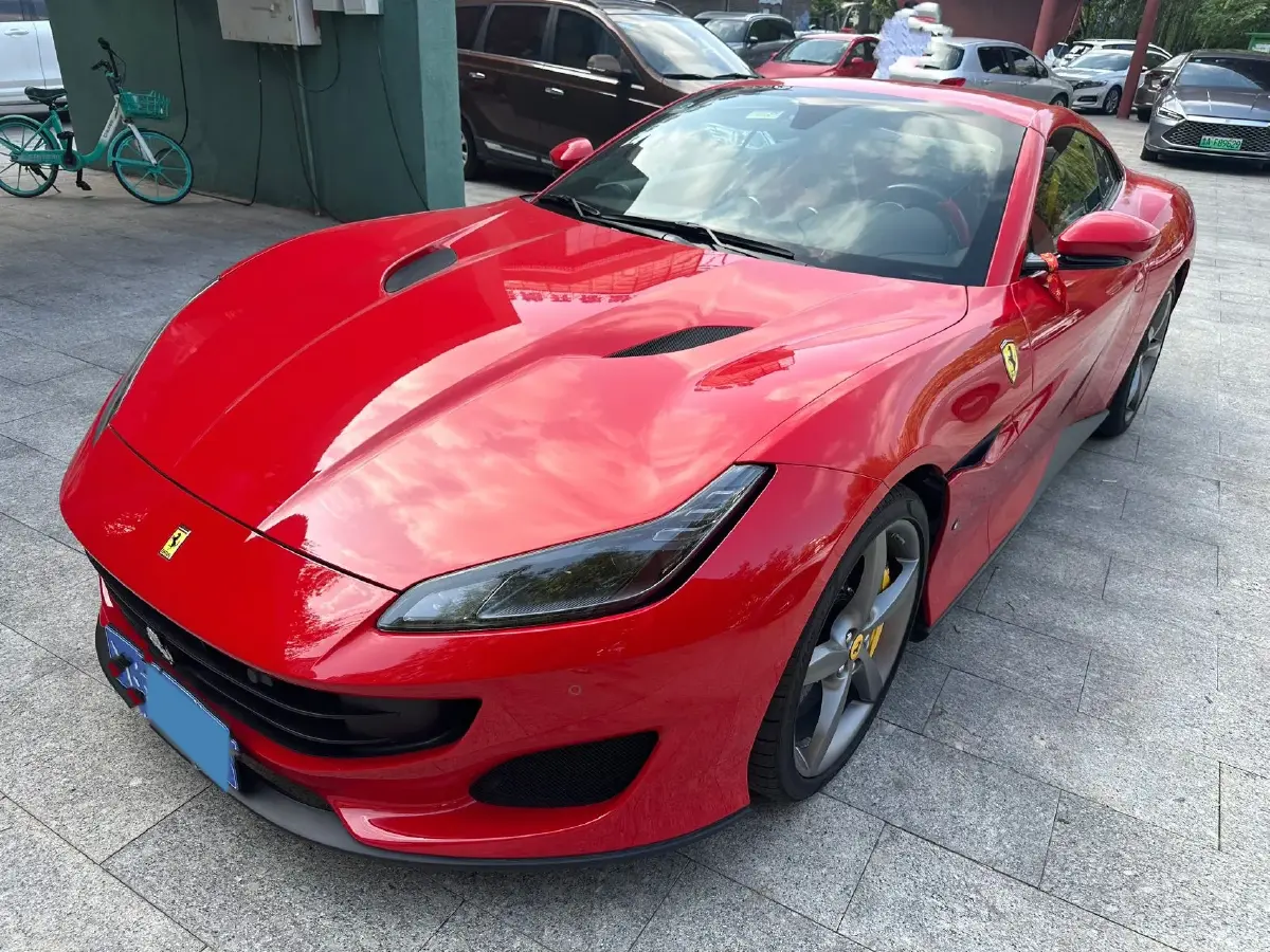 2018 Ferrari Portofino 3.9T 600HP V8 7DCT
