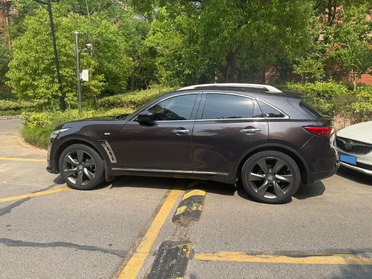 2009 Infiniti FX 3.5L 307HP V6 7AT,autocango,china used car exporter,china ev exporter,chinese used car exporter,chinese used ev exporter
