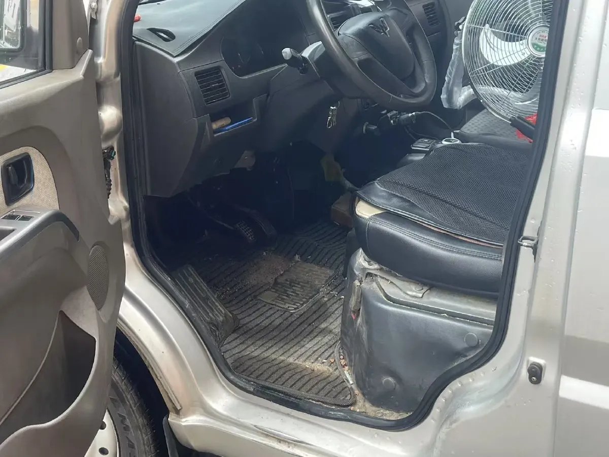 2021 WuLing Electric Truck BEV 41.6KWH,autocango,china used car exporter,china ev exporter,chinese used car exporter,chinese used ev exporter