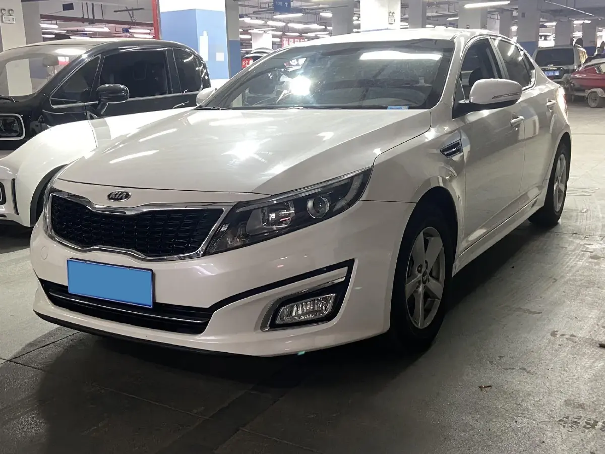 2015 Kia K5 2.0L 162HP L4 6AT