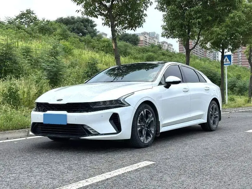 2020 Kia K5 1.5T 170HP L4 7DCT