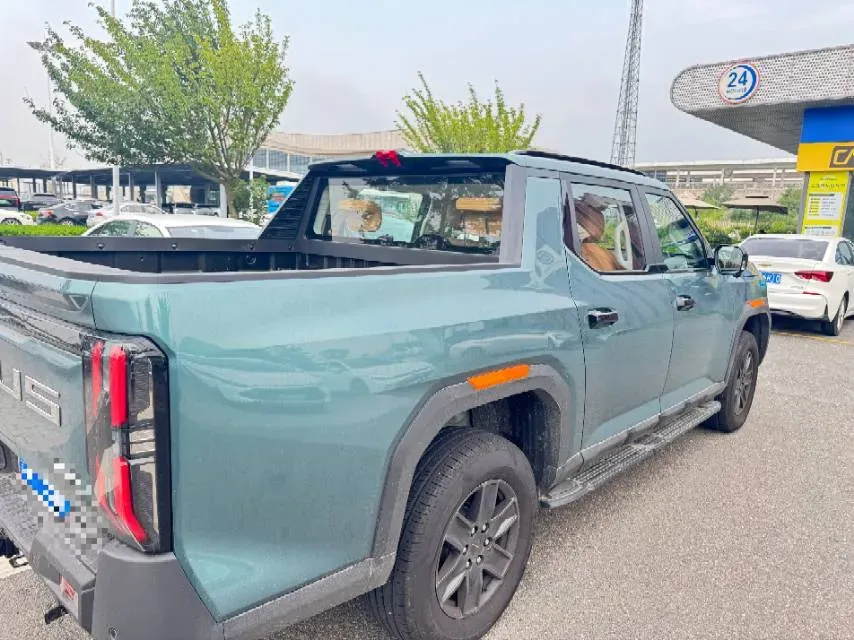 2025 MAXUS InterstellarX 2.5T 224HP L4 8AT,autocango,china used car exporter,china ev exporter,chinese used car exporter,chinese used ev exporter