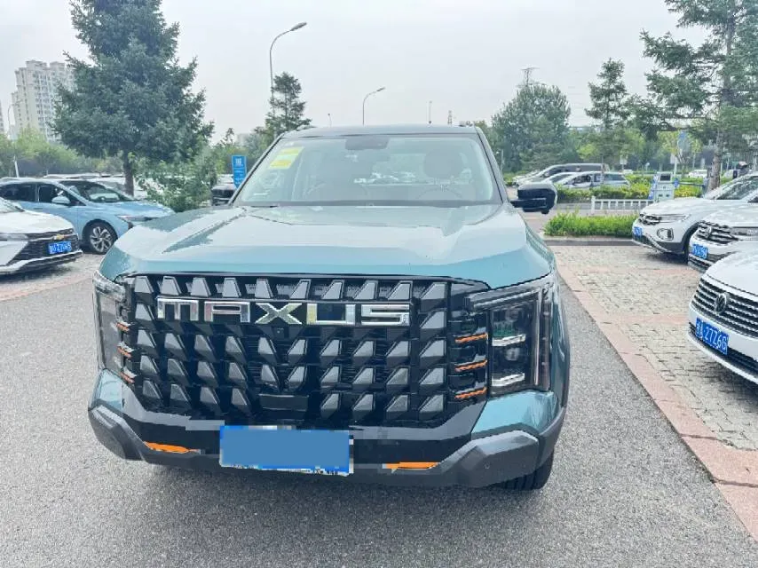 2025 MAXUS InterstellarX 2.5T 224HP L4 8AT,autocango,china used car exporter,china ev exporter,chinese used car exporter,chinese used ev exporter