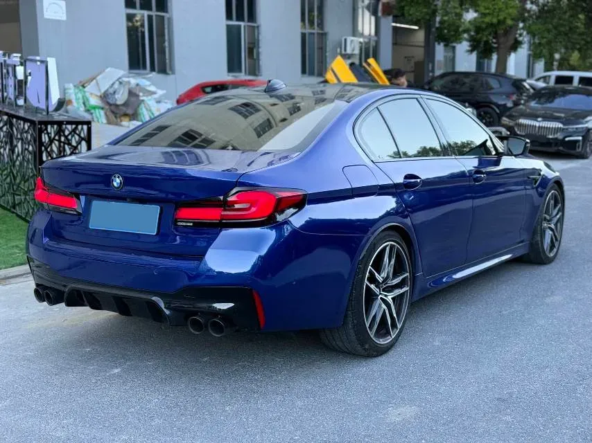 2021 BMW M5 4.4T 600HP V8 8AT,autocango,china used car exporter,china ev exporter,chinese used car exporter,chinese used ev exporter