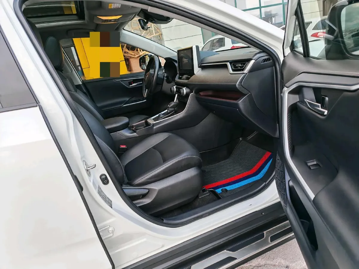 2020 Toyota RAV4 2.0L 171HP L4 CVT,autocango,china used car exporter,china ev exporter,chinese used car exporter,chinese used ev exporter