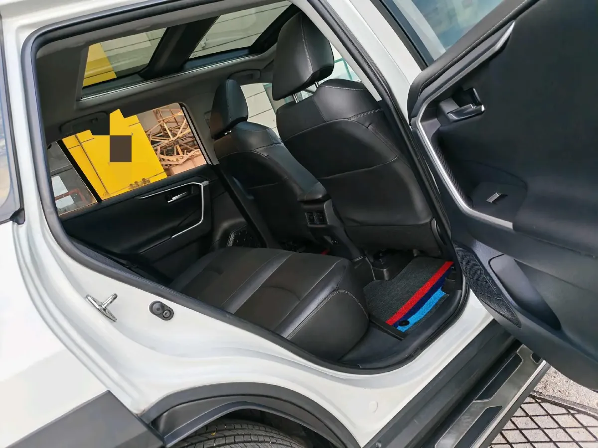 2020 Toyota RAV4 2.0L 171HP L4 CVT,autocango,china used car exporter,china ev exporter,chinese used car exporter,chinese used ev exporter