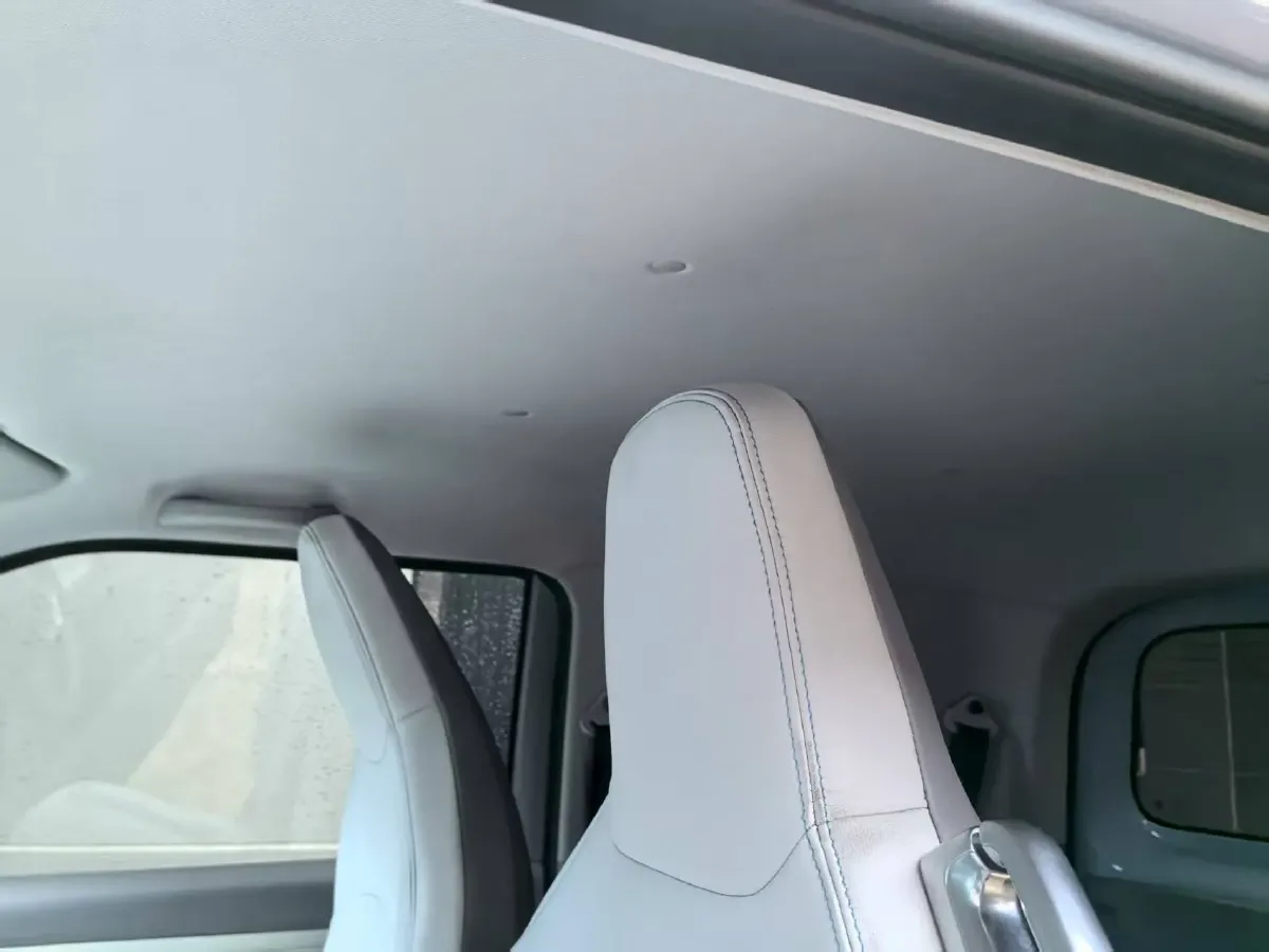 2023 WuLing Air ev BEV 28.4KWH,autocango,china used car exporter,china ev exporter,chinese used car exporter,chinese used ev exporter