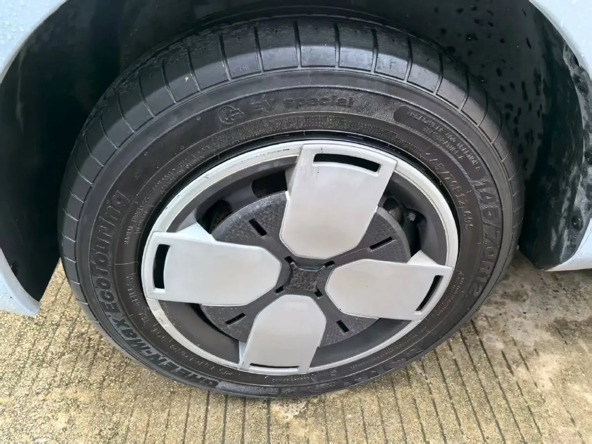 2023 WuLing Air ev BEV 28.4KWH,autocango,china used car exporter,china ev exporter,chinese used car exporter,chinese used ev exporter