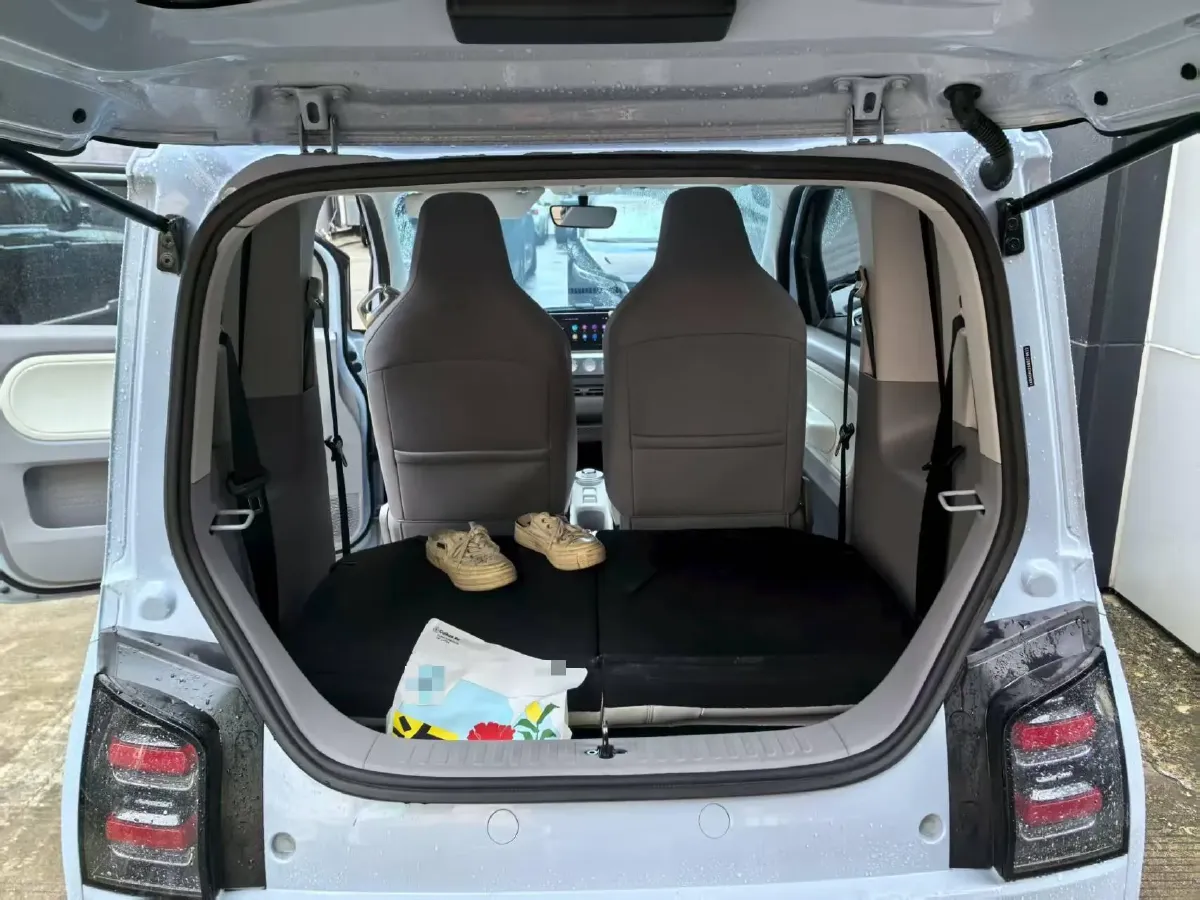 2023 WuLing Air ev BEV 28.4KWH,autocango,china used car exporter,china ev exporter,chinese used car exporter,chinese used ev exporter