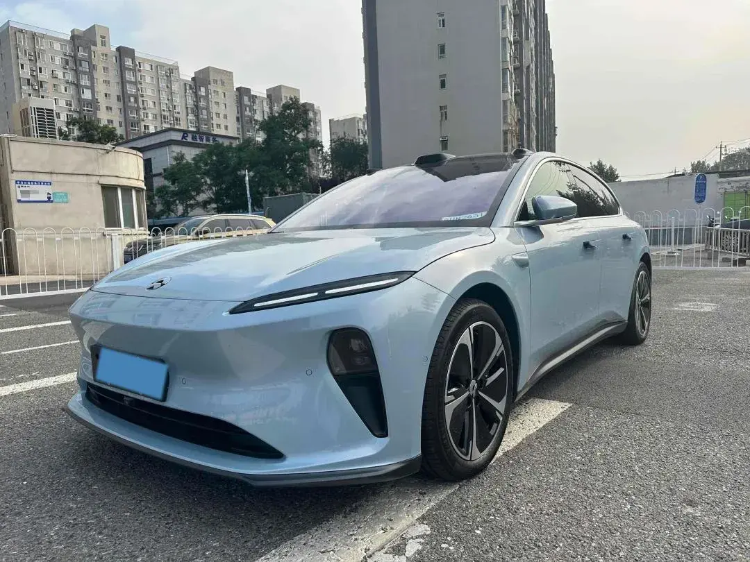 2024 NIO ET5T BEV 75KWH
