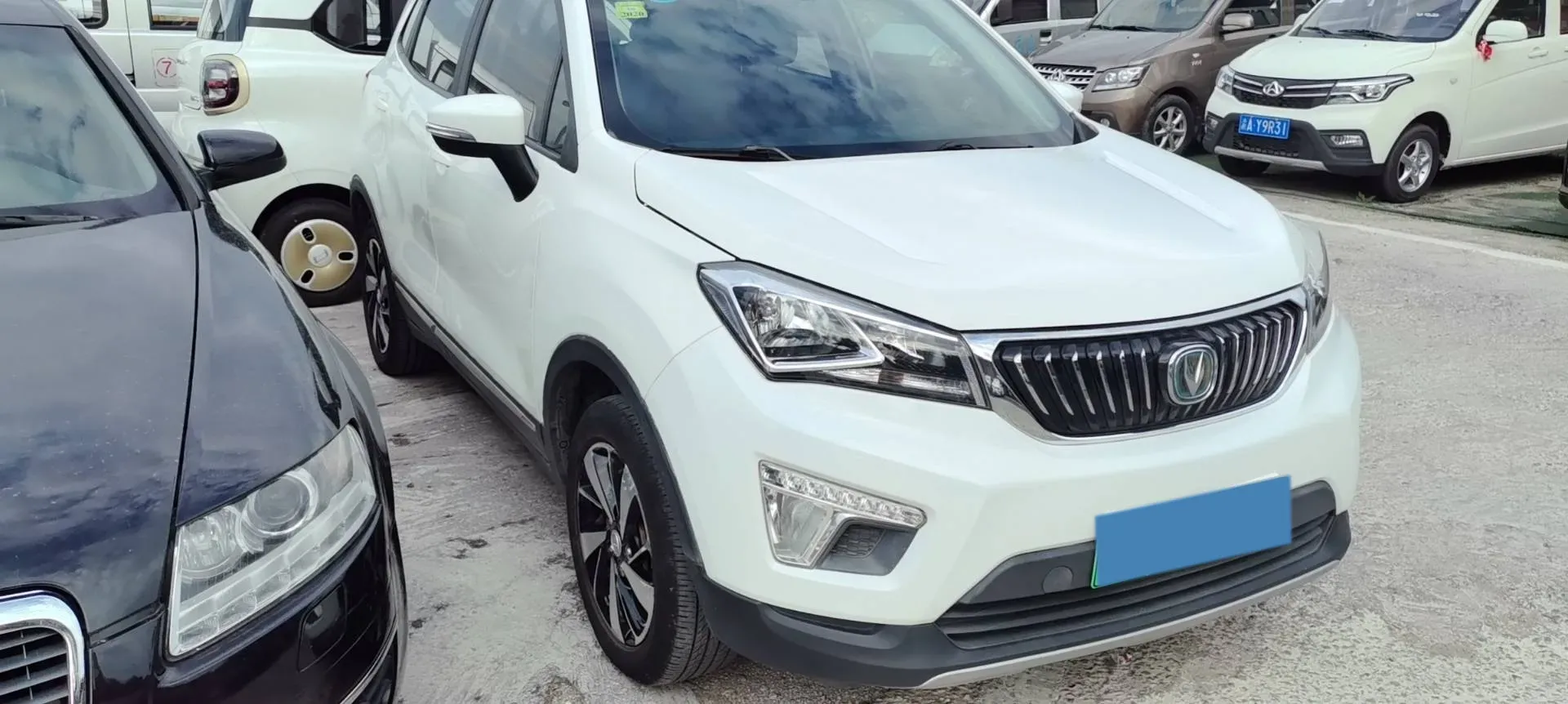 2019 ChangAn CS15 EV BEV,autocango,china used car exporter,china ev exporter,chinese used car exporter,chinese used ev exporter