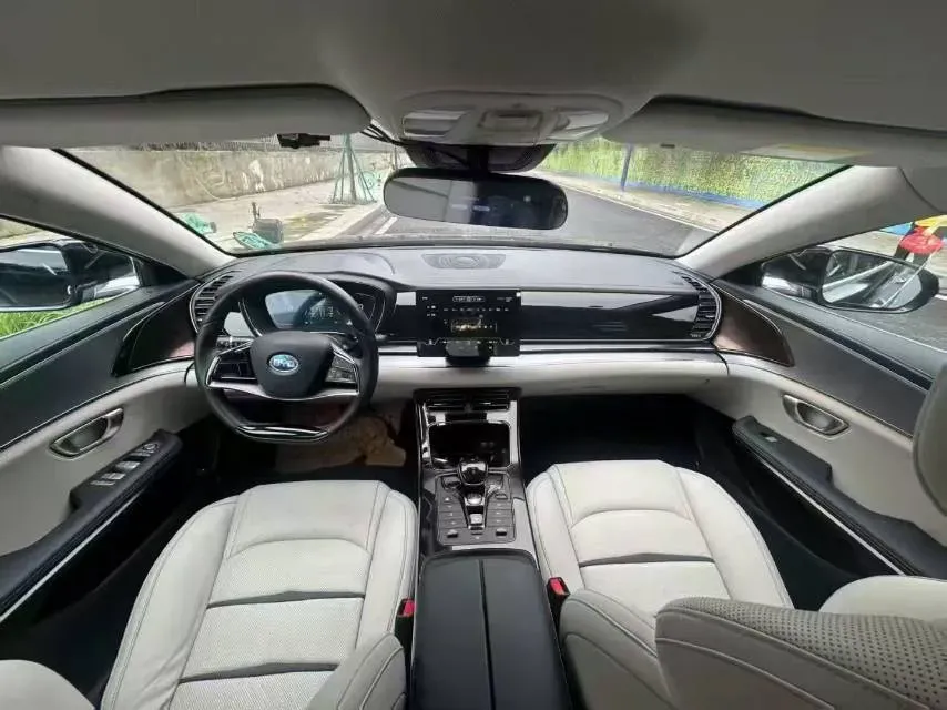 2021 BYD e9 BEV 64.8KWH,autocango,china used car exporter,china ev exporter,chinese used car exporter,chinese used ev exporter