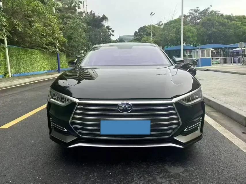 2021 BYD e9 BEV 64.8KWH,autocango,china used car exporter,china ev exporter,chinese used car exporter,chinese used ev exporter