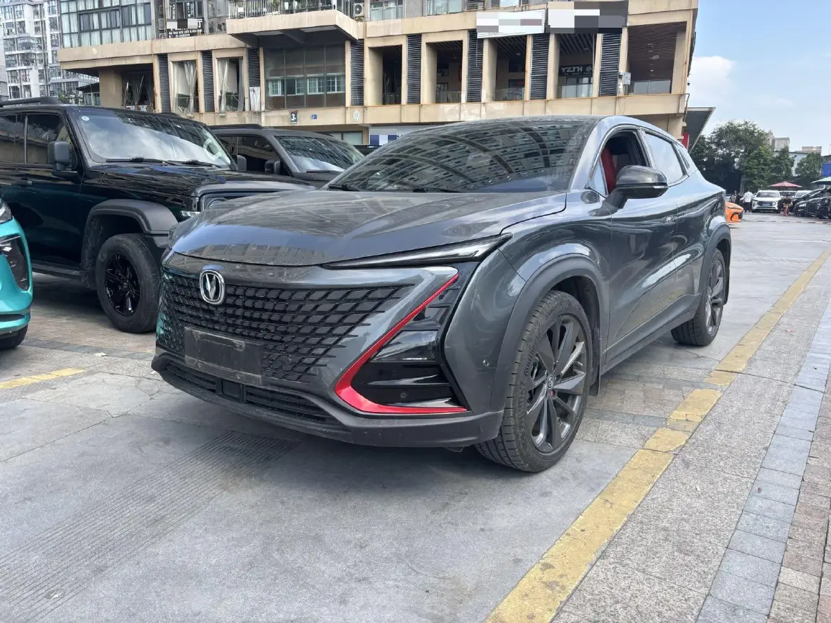 2020 ChangAn UNI-T 1.5T 180HP L4 7DCT