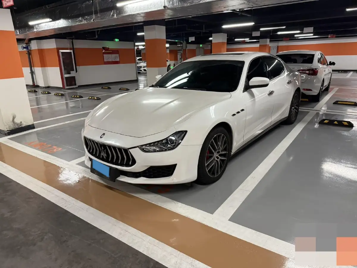2019 Maserati Ghibli 3.0T 350HP V6 8AT