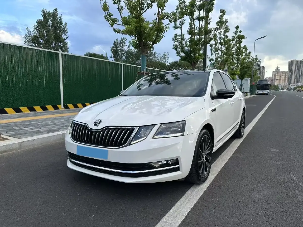 2018 Skoda Octavia 1.4T 150HP L4 7DCT