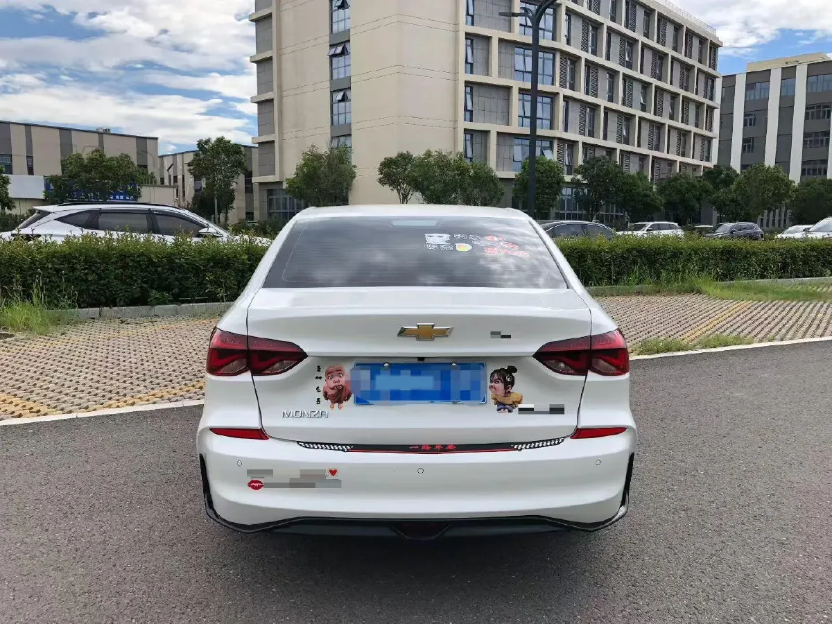 2024 Chevrolet Monza 1.5L 113HP L4 6DCT,autocango,china used car exporter,china ev exporter,chinese used car exporter,chinese used ev exporter