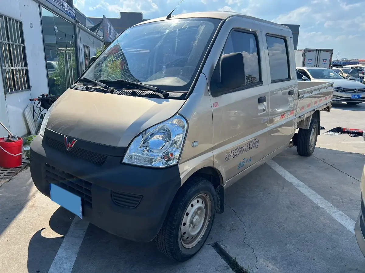 2019 WuLing RongGuang Mini Truck 1.2L 82HP L4 5MT