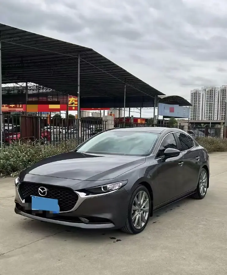 2020 Mazda 3 Axela 2.0L 158HP L4 6AT