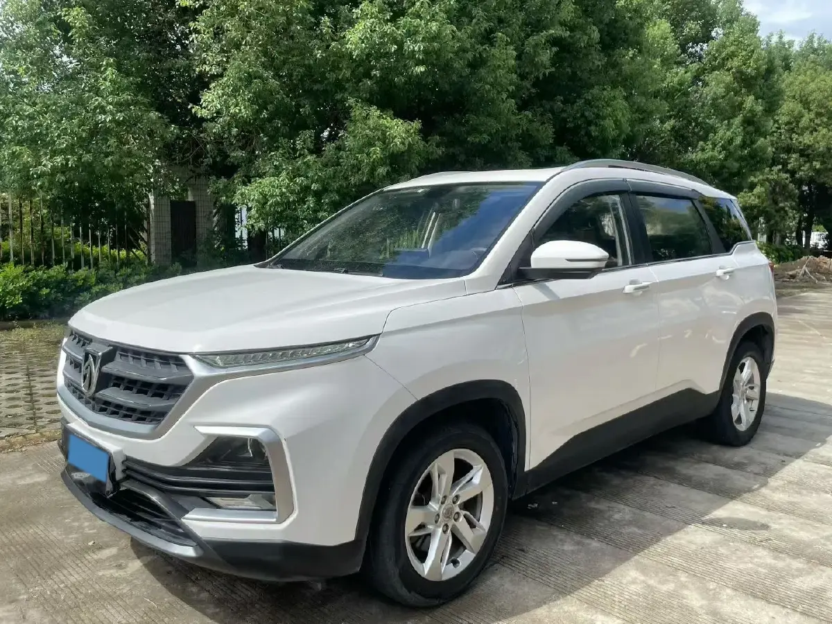 2019 BaoJun 530 1.5T 151HP L4 CVT