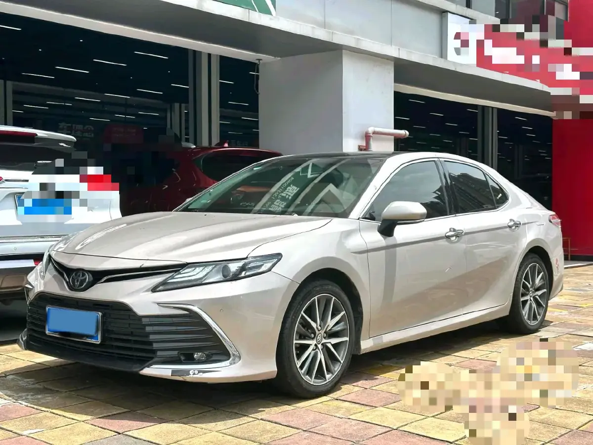 2021 Toyota Camry 2.5L 209HP L4 8AT