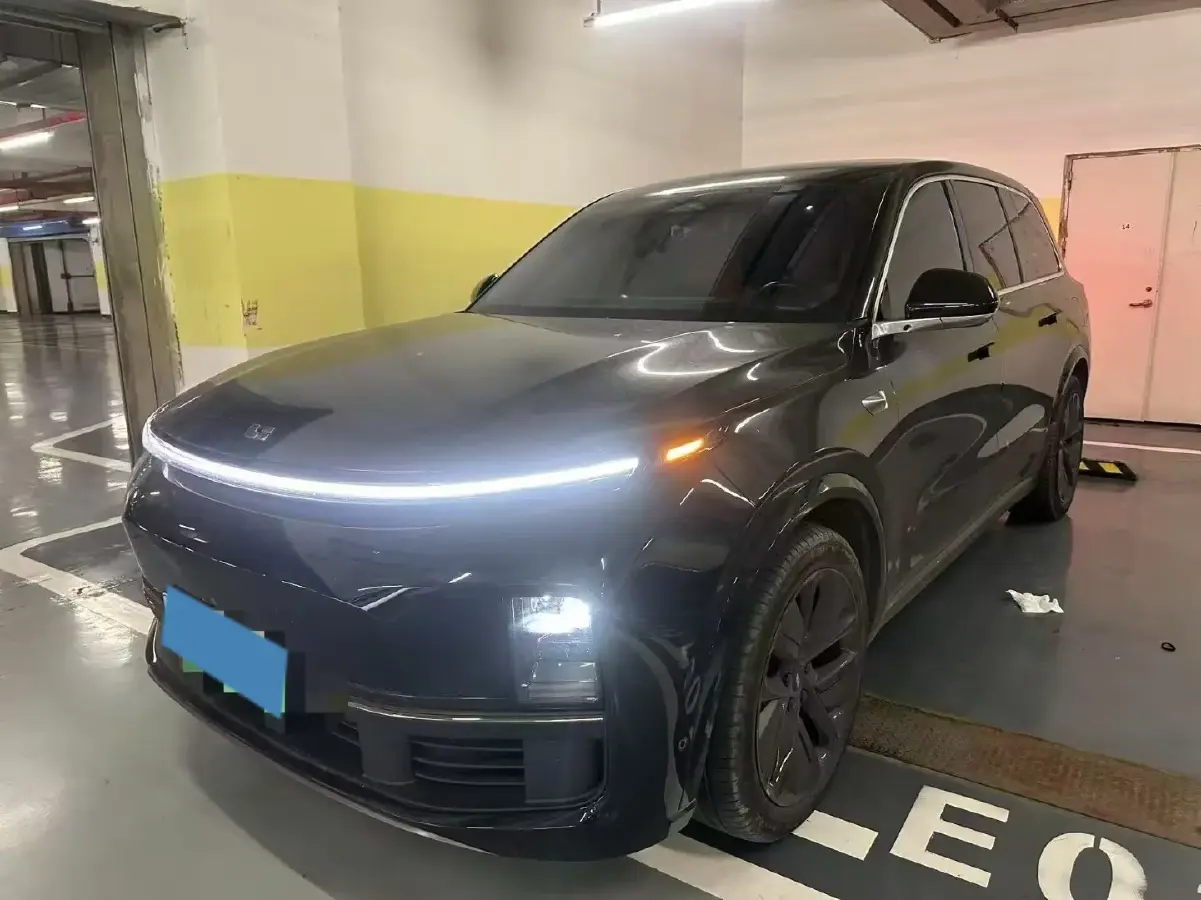 2023 Li L9 Range Extended 154HP REEV 42.6KWH