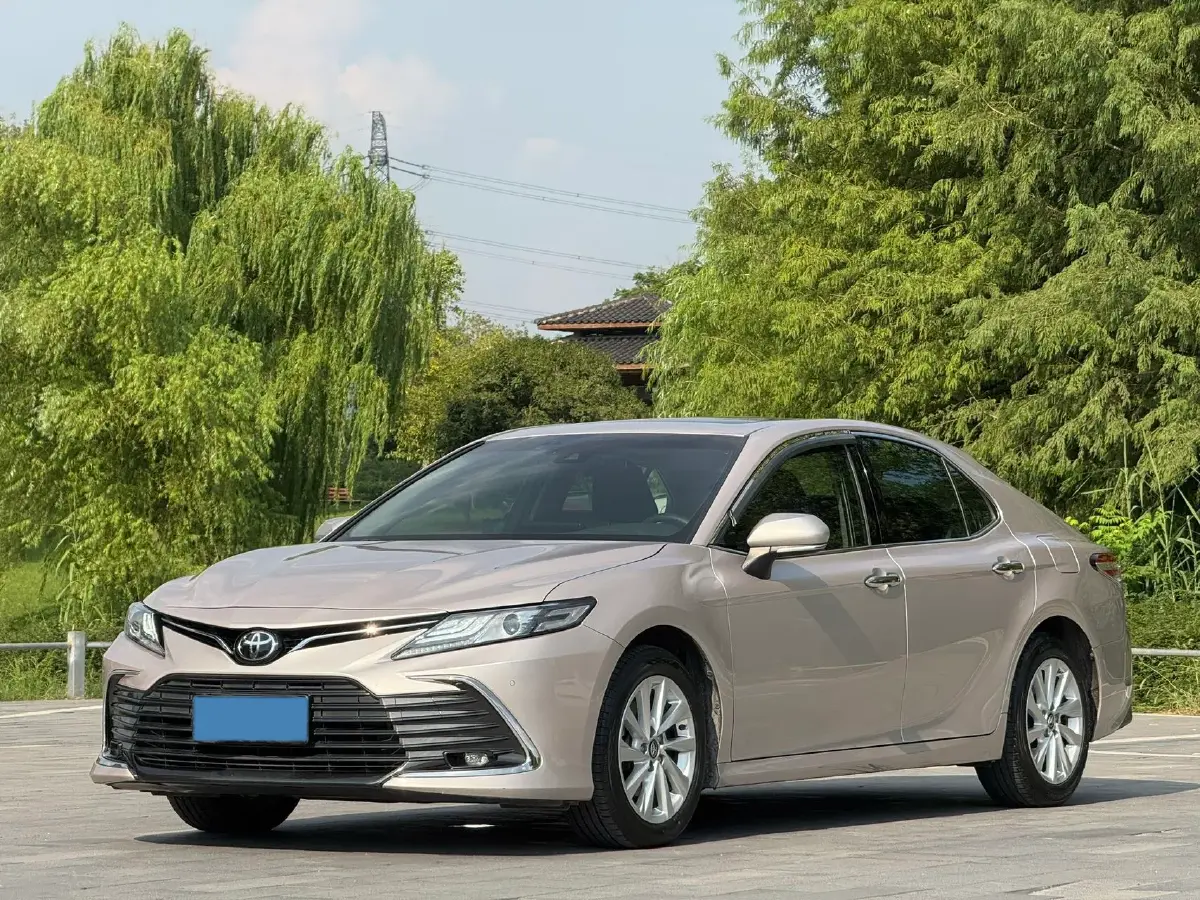 2021 Toyota Camry 2.0L 178HP L4 CVT