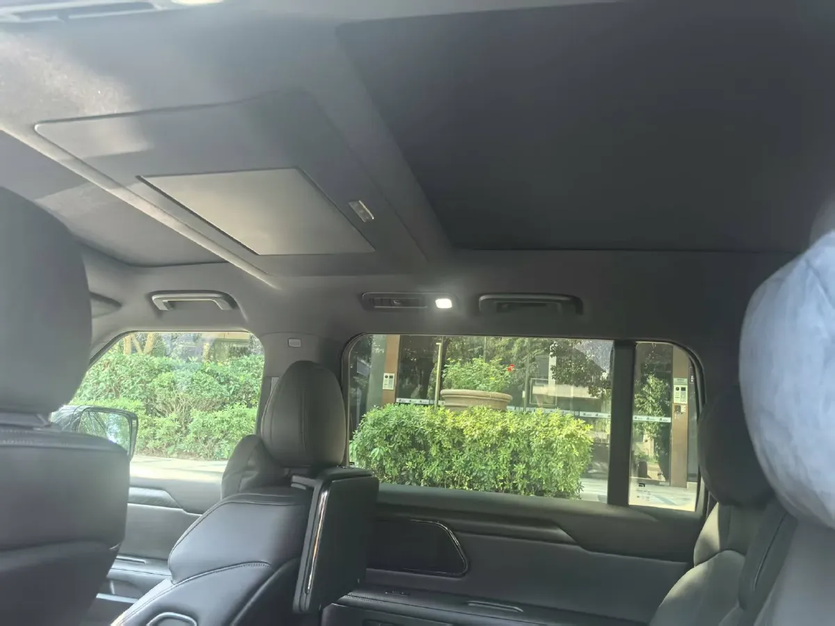 2023 ROX 01 1.5T 152HP L4 REEV 56.01KWH,autocango,china used car exporter,china ev exporter,chinese used car exporter,chinese used ev exporter