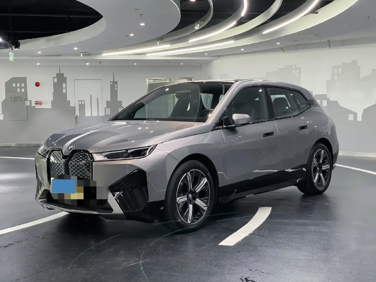 2023 BMW iX BEV 76.6KWH