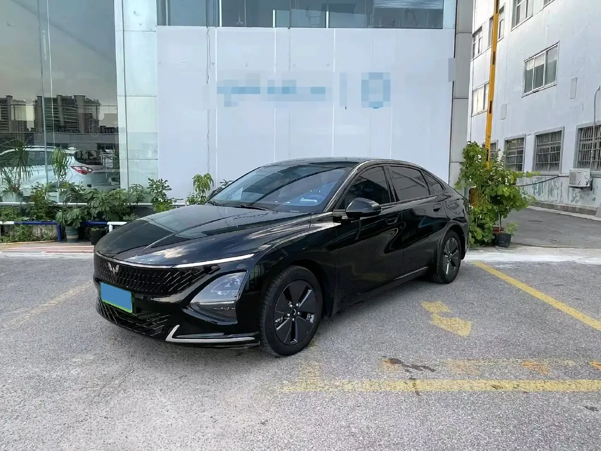 2023 WuLing XingGuang 1.5L 106HP L4 E-CVT PHEV 9.5KWH