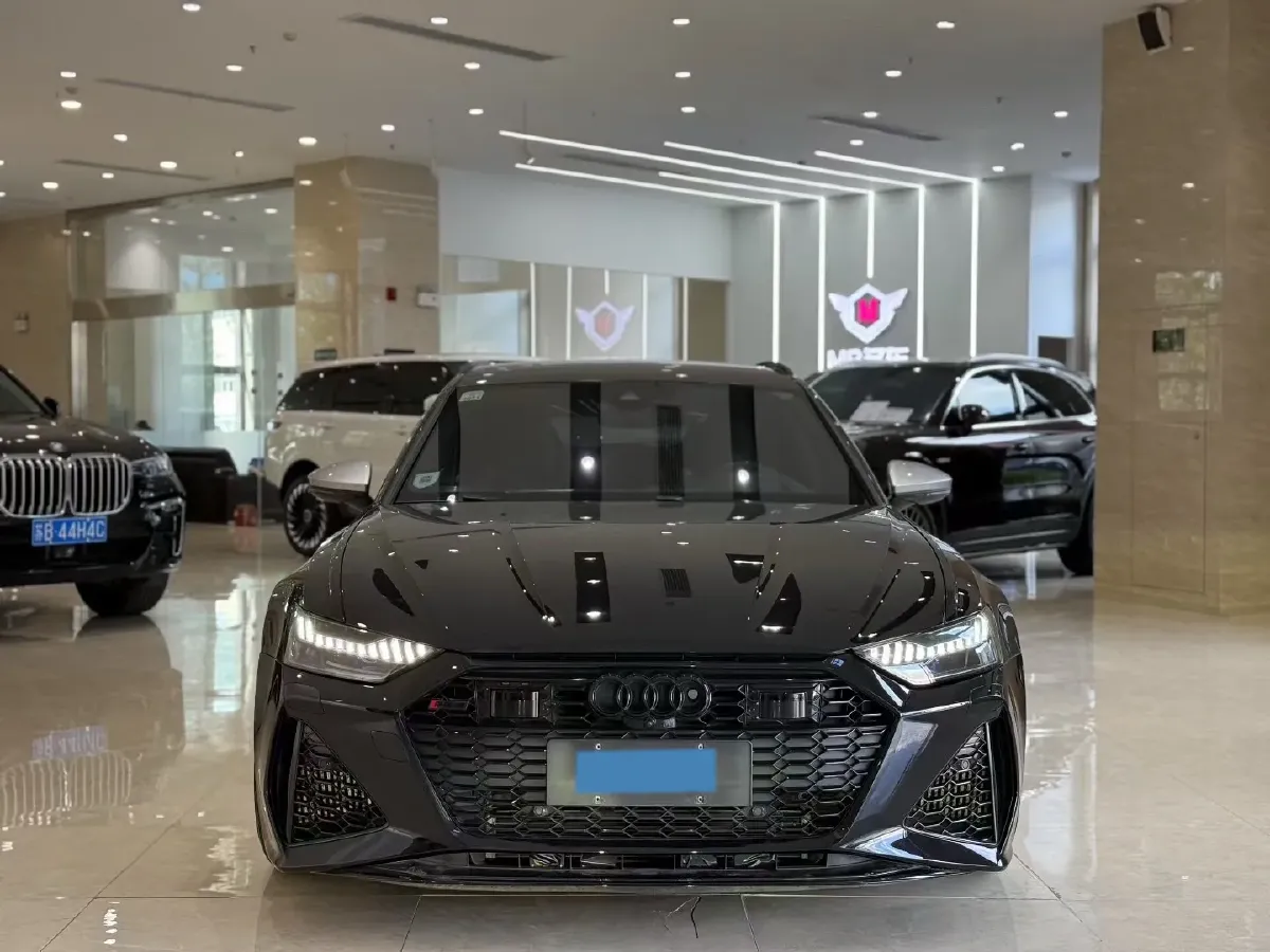 2021 Audi RS 6 4.0T 600HP V8 8AT,autocango,china used car exporter,china ev exporter,chinese used car exporter,chinese used ev exporter