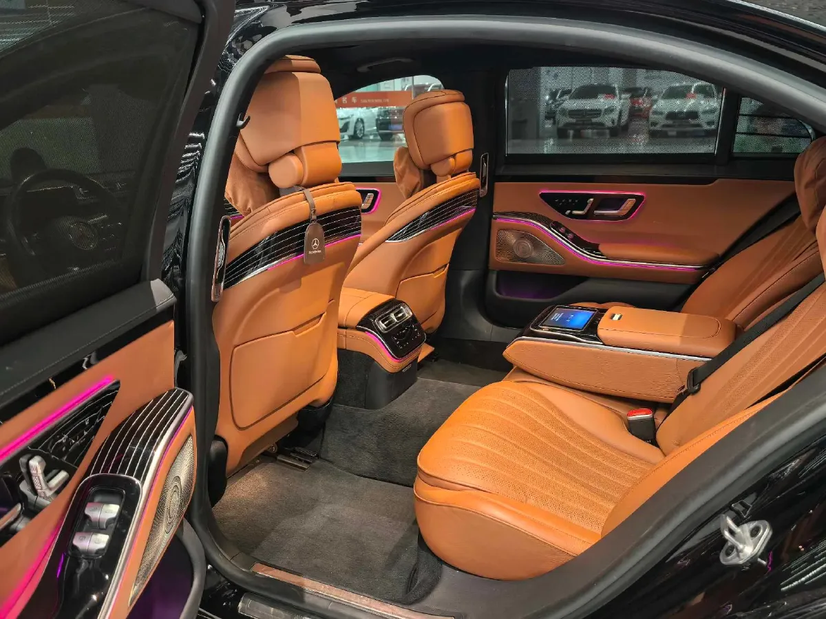 2022 Mercedes-Benz S Class 2.5T 367HP L6 9AT,autocango,china used car exporter,china ev exporter,chinese used car exporter,chinese used ev exporter