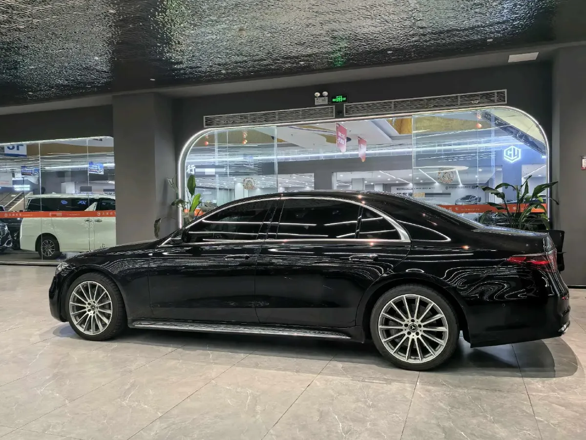 2022 Mercedes-Benz S Class 2.5T 367HP L6 9AT,autocango,china used car exporter,china ev exporter,chinese used car exporter,chinese used ev exporter