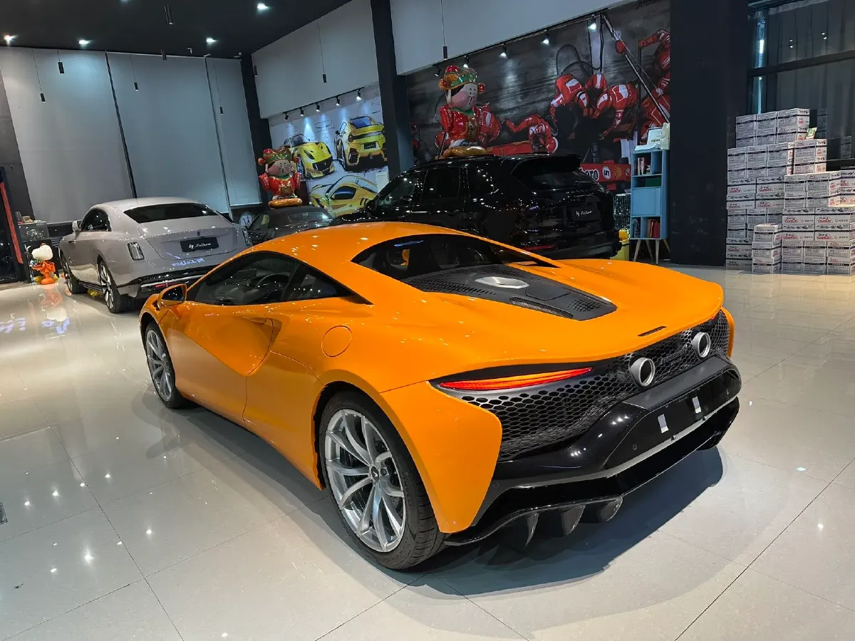 2023 McLaren Artura 3.0T 585HP V6 8DCT PHEV 7.4KWH,autocango,china used car exporter,china ev exporter,chinese used car exporter,chinese used ev exporter