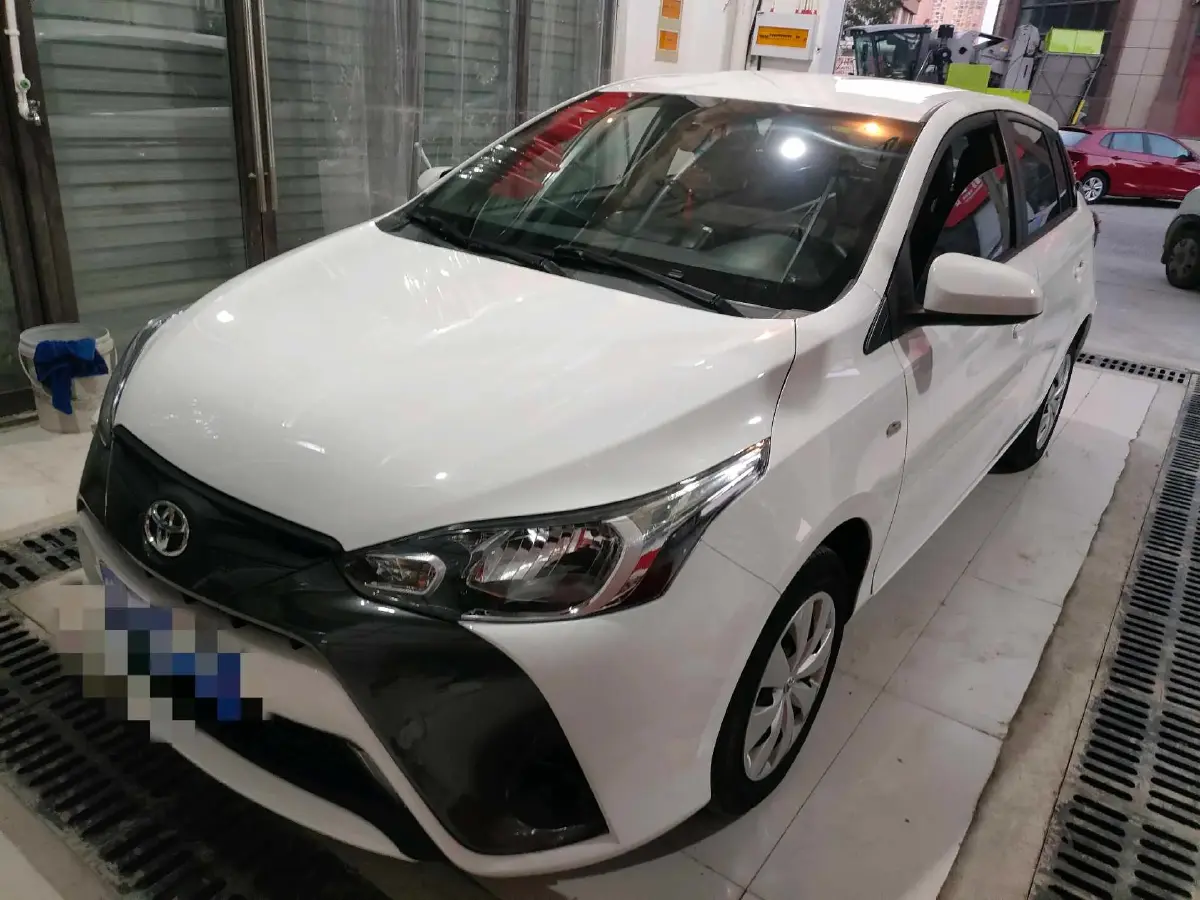 2019 Toyota Yaris L 1.5L 110HP L4 CVT