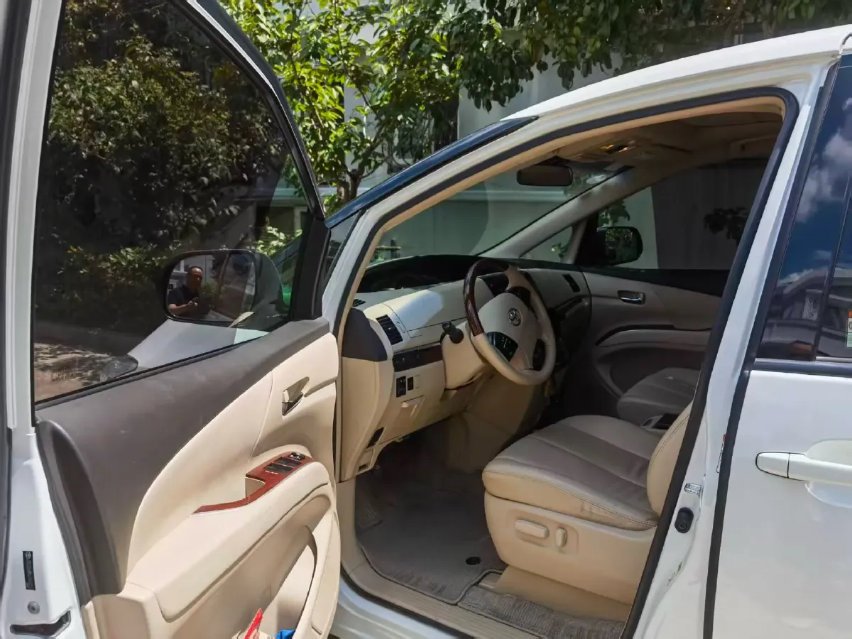 2012 Toyota Previa 2.4L 170HP L4 CVT,autocango,china used car exporter,china ev exporter,chinese used car exporter,chinese used ev exporter