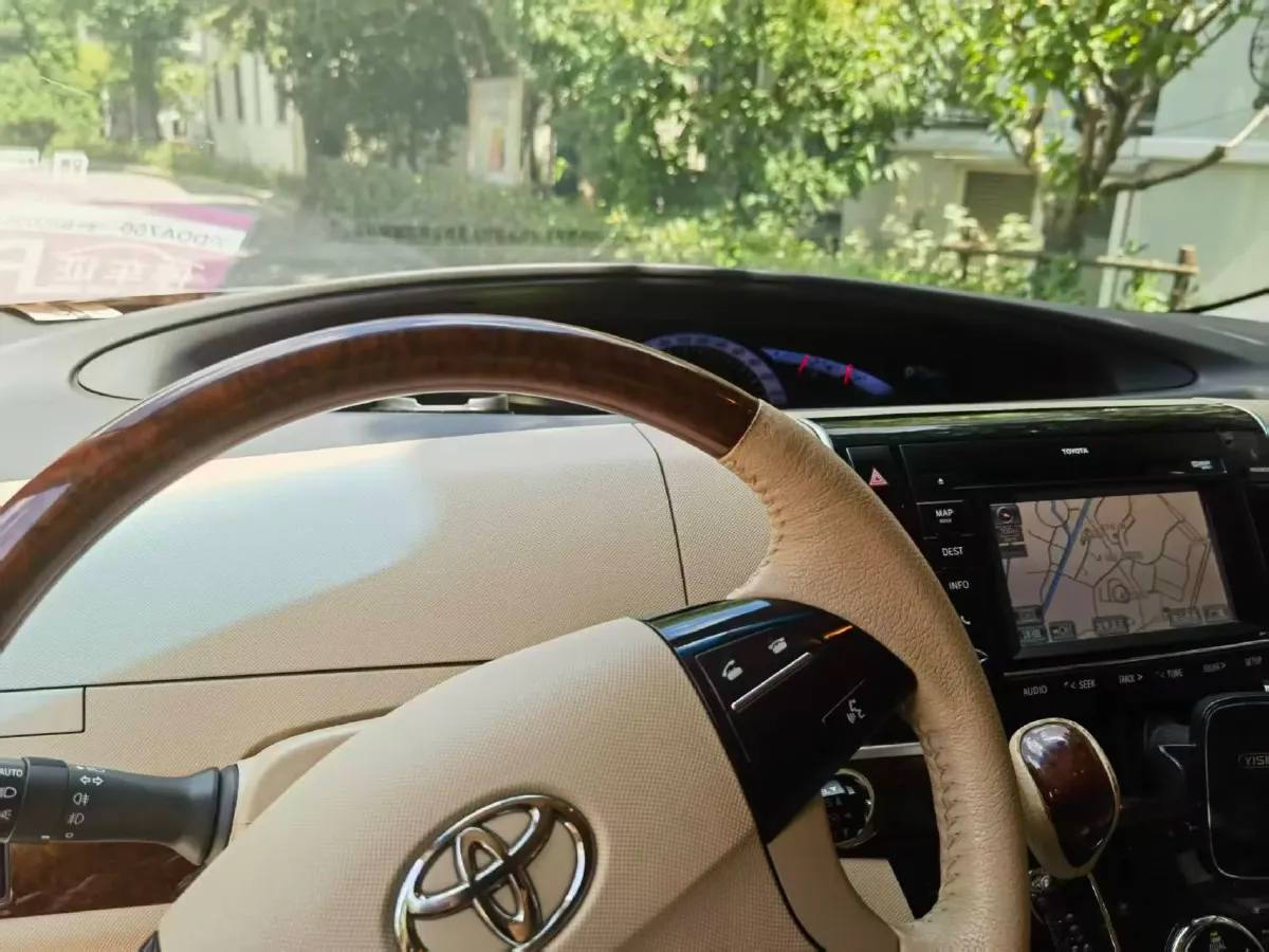 2012 Toyota Previa 2.4L 170HP L4 CVT,autocango,china used car exporter,china ev exporter,chinese used car exporter,chinese used ev exporter