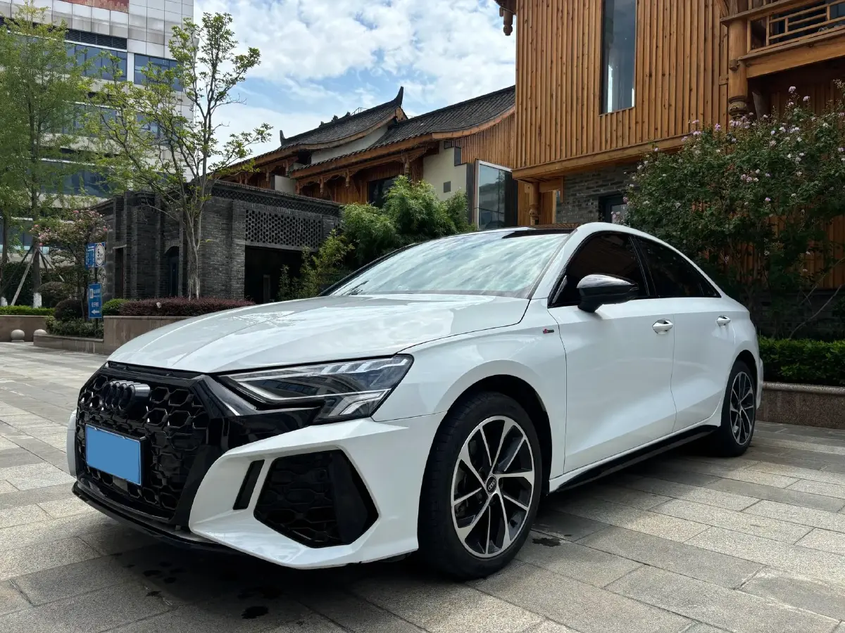 2022 Audi A3 1.4T 150HP L4 7DCT