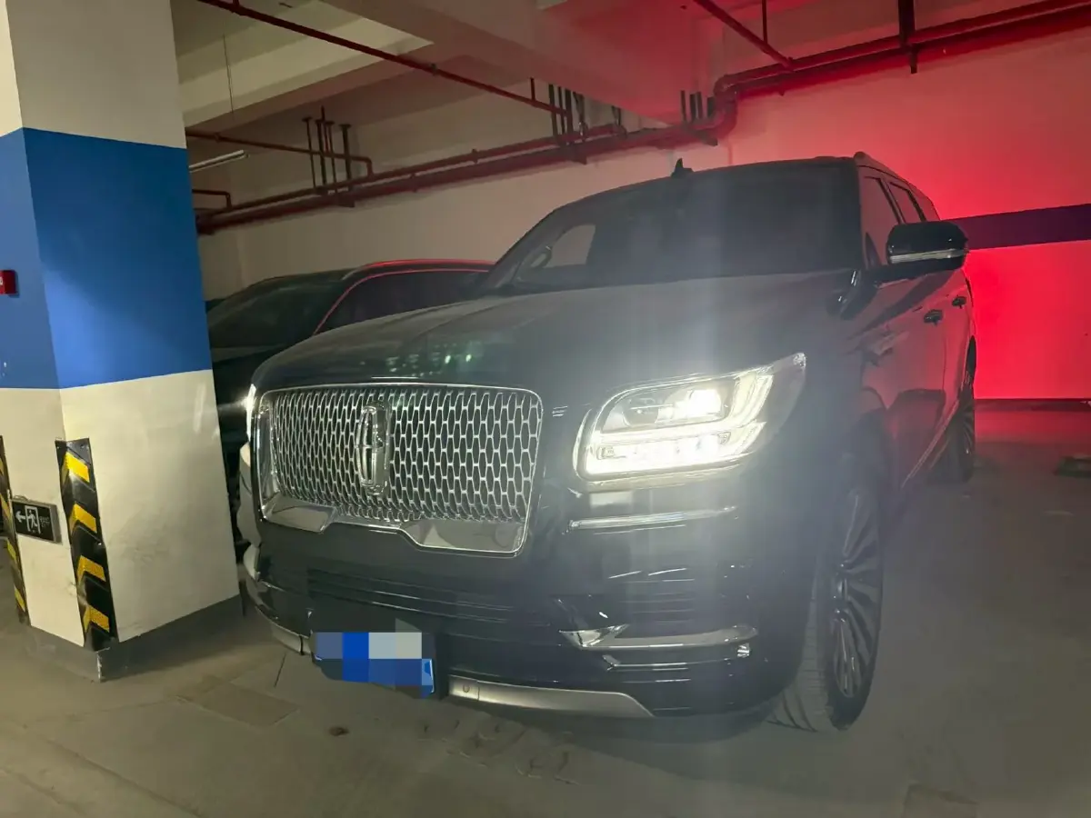 2020 Lincoln Navigator 3.5T 388HP V6 10AT